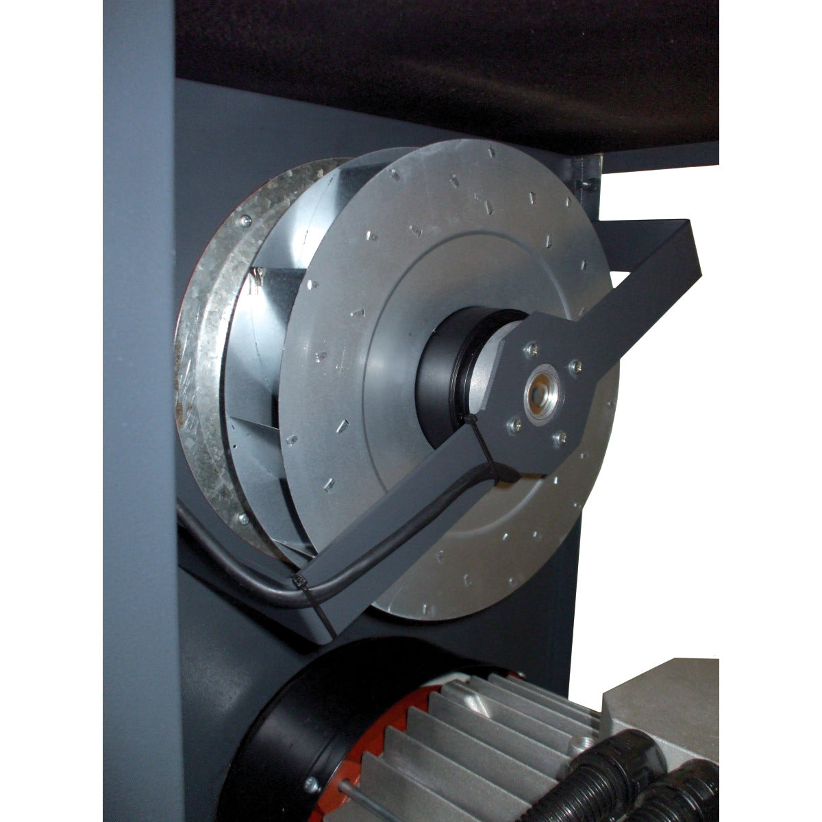 Skruvkompressor med ribbad remdrift (golvmontering med frekvensstyrning) A-PLUS 22-10 VS