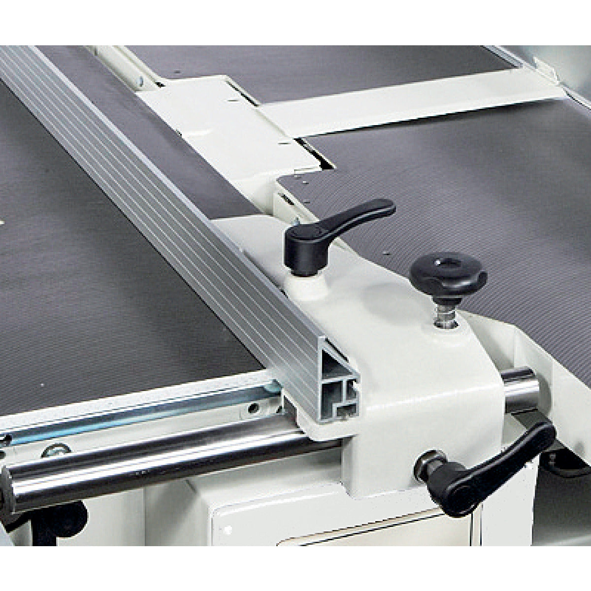 Kombimaskin minimax cu 410es F 32 TERSA